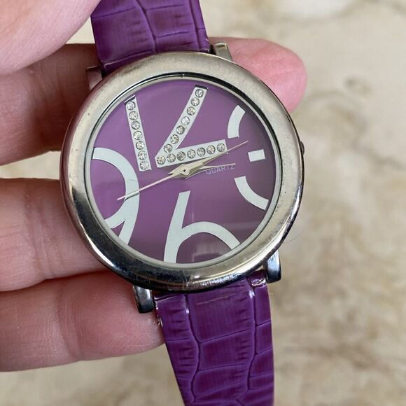 Crystal Embellished Purple & Stainless Steel Quartz Wristwatch - Picture 4 of 7
